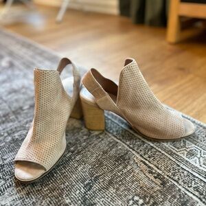 Cole Haan Callista Open Toe Sling Bootie Blush Color Suede W14729 Womens Size 8